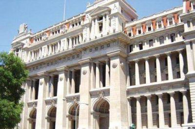 Ley de medios: el Gobierno pedir� el mi�rcoles habilitar la feria judicial