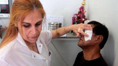 Pico: le explot� un petardo, perdi� una falange y le afect� un ojo