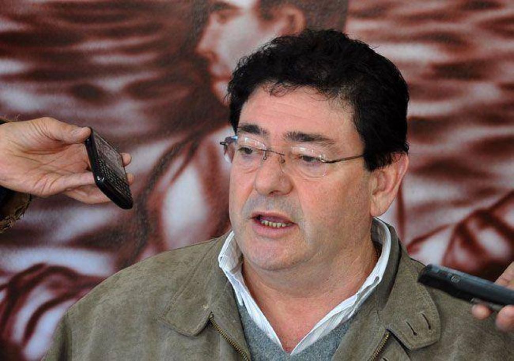 Robledo le reprocha a los vernistas que ahora atacan al mismo que "fueron a buscar"