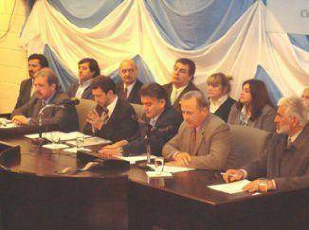 Techint: El culebr�n de Guti�rrez y su pantal�n ca�do, suma intriga y traici�ncon Migliaccio