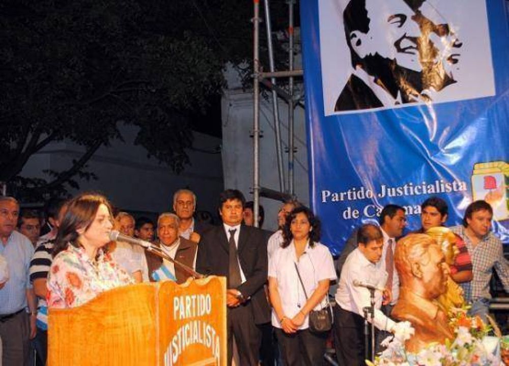 �Queremos que todos vivamos un poco mejor�, dese� Luc�a
