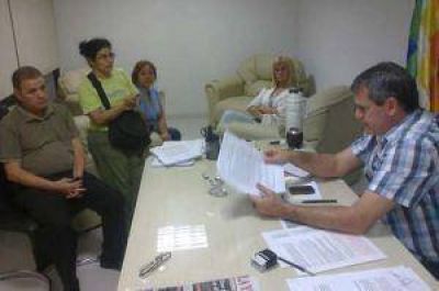 El defensor del pueblo pidi� informes por conflicto en Pami  