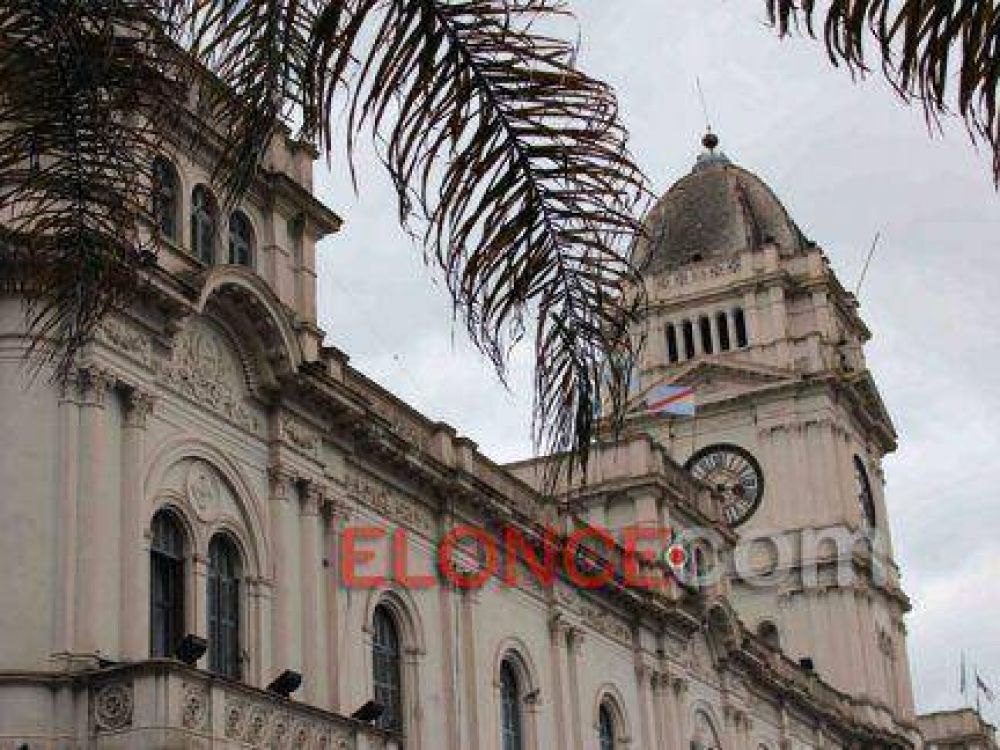 Desde hoy y hasta el 16 de enero pagan haberes a activos y pasivos provinciales 