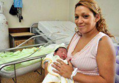 Mateo, el primer neuquino del 2013  