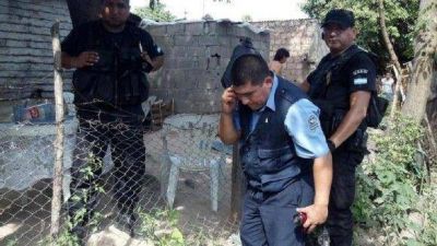 Fue liberado hace tres d�as, rob� y se enfrent� con la polic�a
