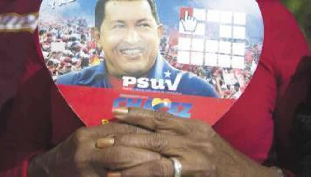 Aseguran que Ch�vez entr� en coma y que pronto ser�a desconectado