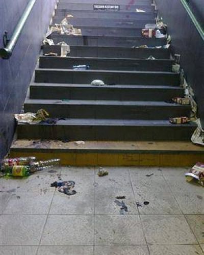 La l�nea D amaneci� con mucha suciedad acumulada