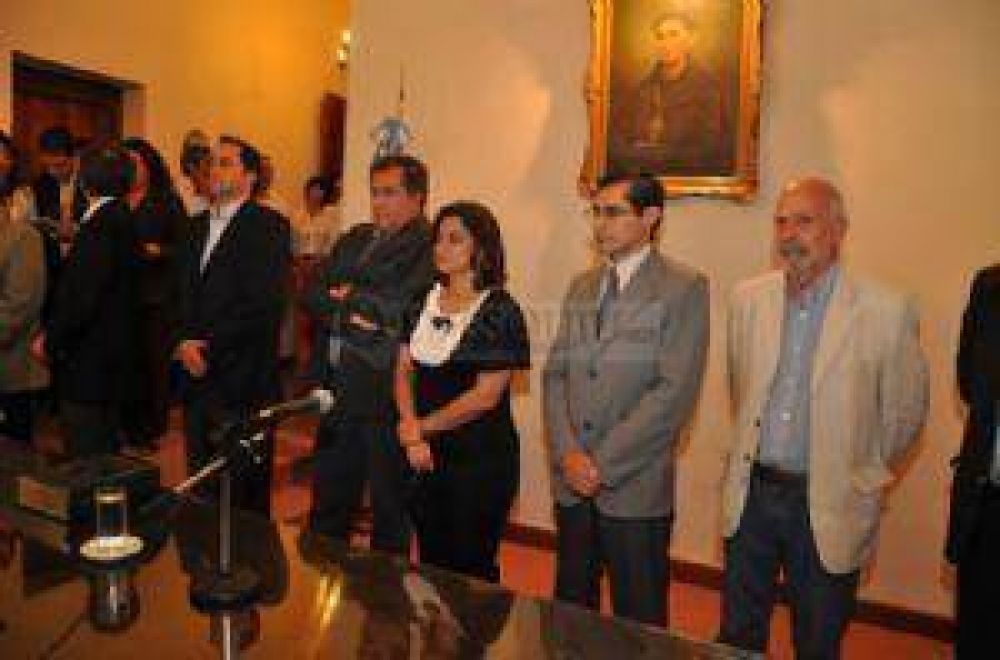 Junto con el complemento salarial se pagar�a el bono