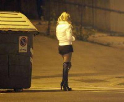 Prostituta le rob� m�s de 3.000 pesos