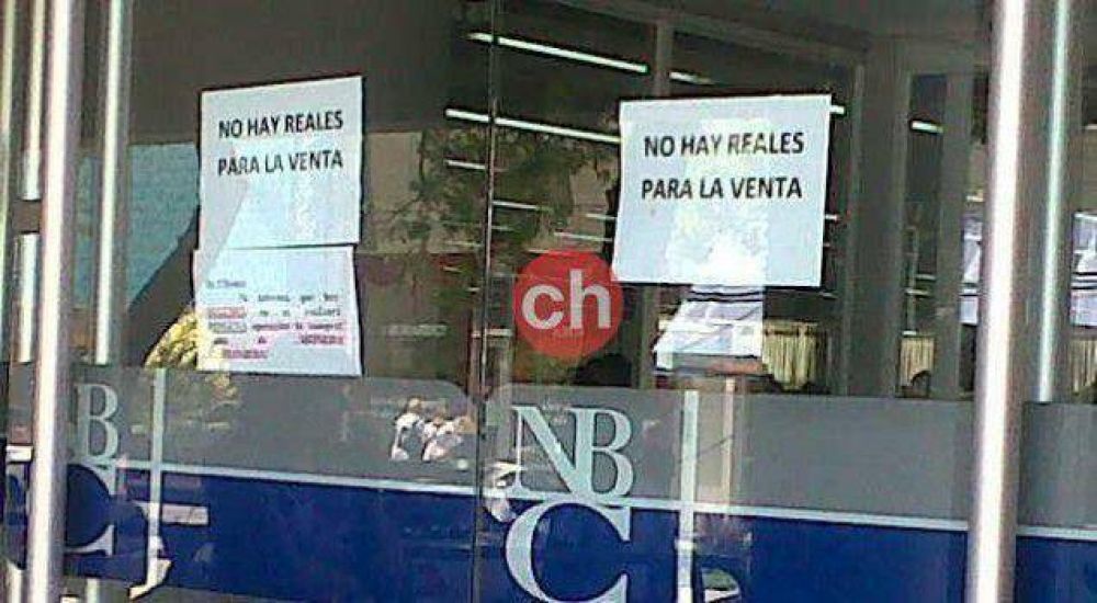Sigue la escasez de reales en Resistencia y el pa�s