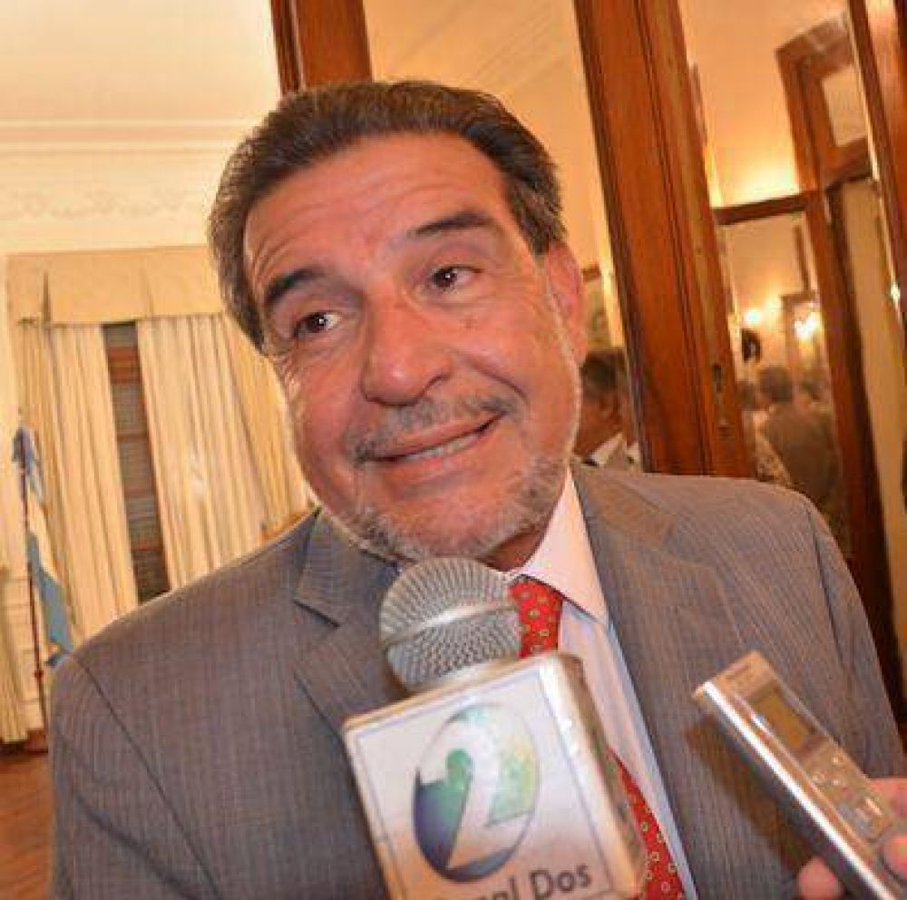 Beder Herrera pidi� a los riojanos vivir en paz y tolerancia en este 2013