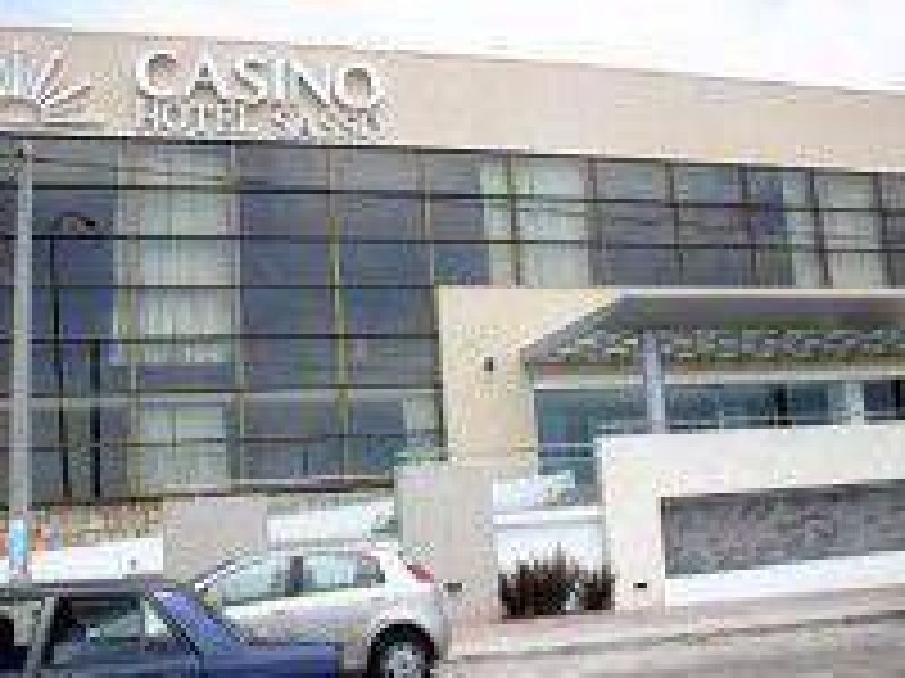 Gastron�micos y casineros confirmaron un paro por 24 horas para el pr�ximo viernes por la imposibilidad de abrir el casino Sasso
