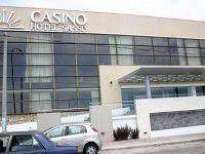 Gastron�micos y casineros confirmaron un paro por 24 horas para el pr�ximo viernes por la imposibilidad de abrir el casino Sasso