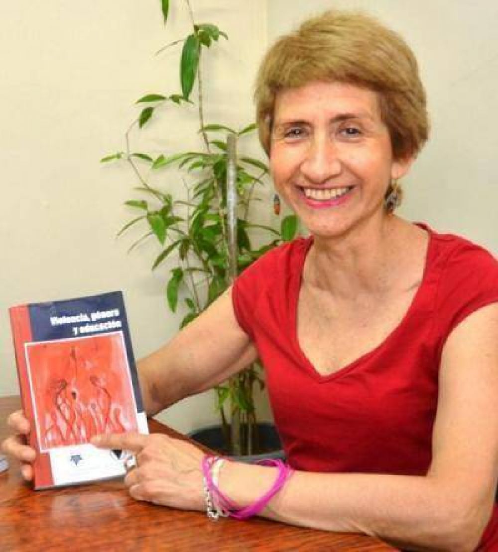 Prestigiosa investigadora formose�a lleg� a la provincia tras conferencia en Buenos Aires