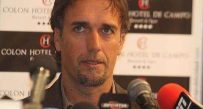 Batistuta dej� de ser el manager de Col�n 