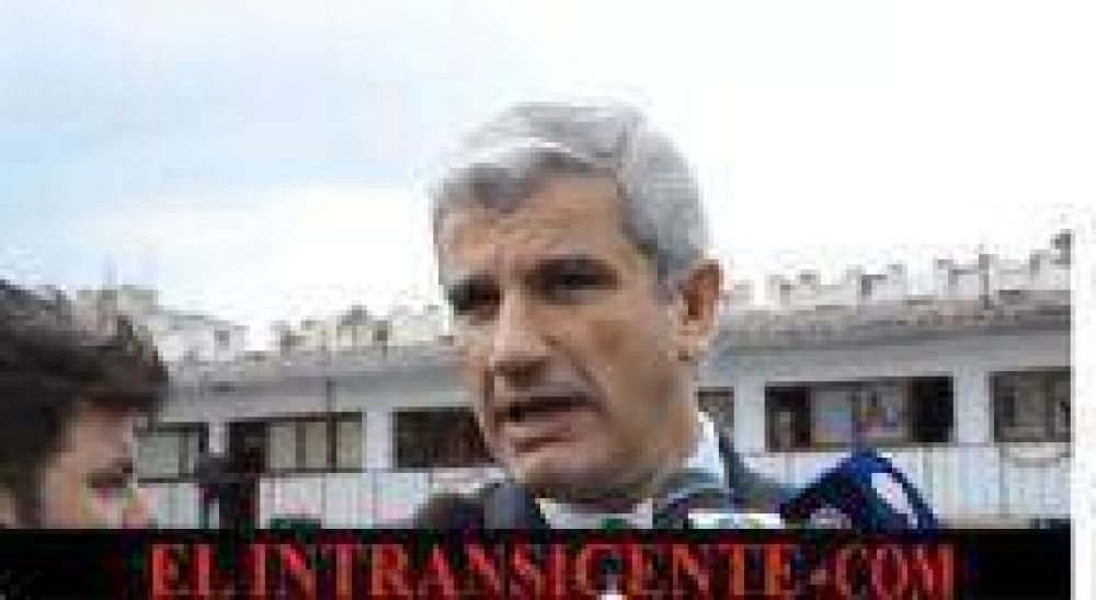 Andr�s Zottos: "Estos cambios son para mejorar y garantizar la seguridad a los salte�os"