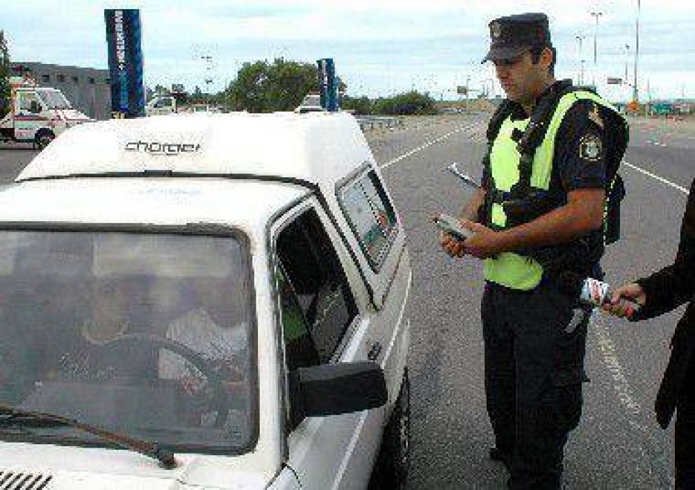 Controlan las rutas de acceso a Jun�n al comenzar la primera quincena de enero