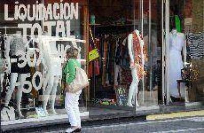 A d�as del inicio del verano, ya hay liquidaciones de hasta el 50% 