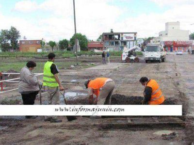 Comenzaron los trabajos para culminar el arreglo del paso nivel