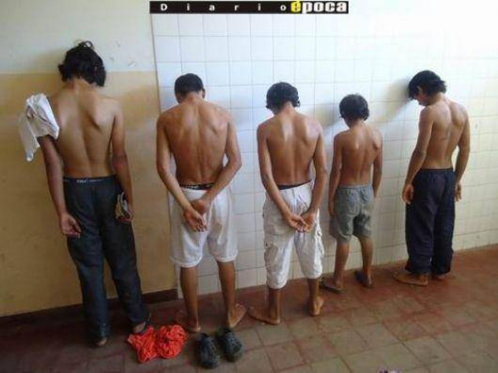 Cay� �la banda de los carreritos� con �tumberas�