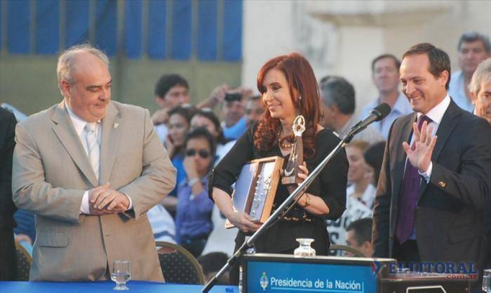 Camau, el gestor K que se entren� para competir en el marat�n 2013