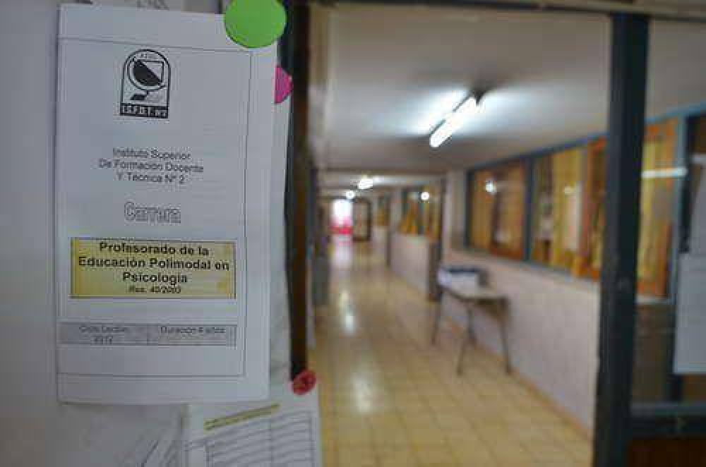 Situaci�n en el Instituto 2: reuni�n con ediles de las diferentes bancadas