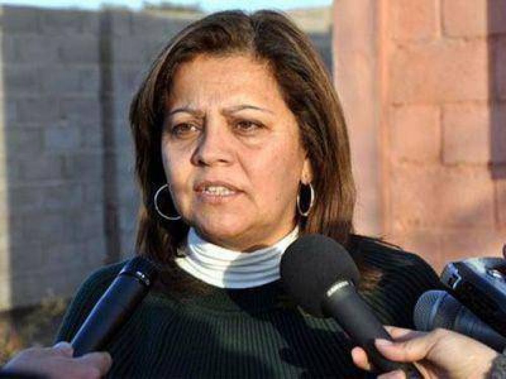 Senadora Beba de Soria gestion� carreras universitarias para Vinchina