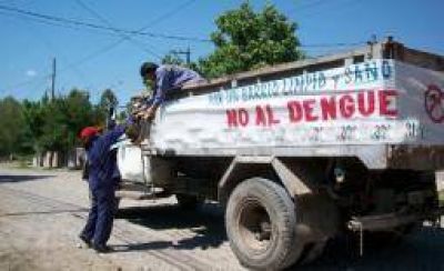 Implementan una campa�a contra el dengue casa por casa 