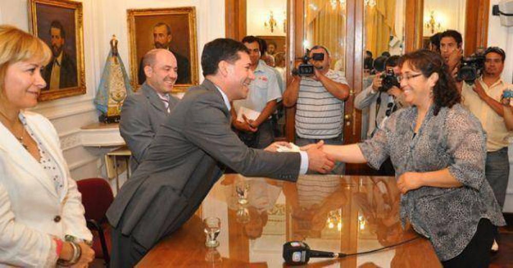 Entregaron fondos a municipios para la puesta en marcha de colonias de verano 
