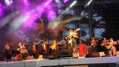 En verano, s�lo espect�culos estatales 