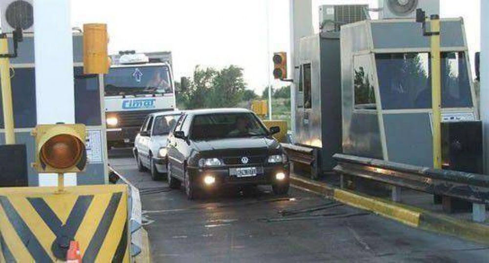 Vuelven a levantar barreras en la autopista 