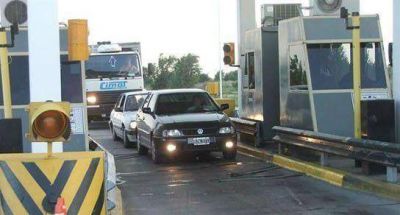 Vuelven a levantar barreras en la autopista 
