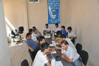 "Sin aumento no hay cosecha", advierten los rurales 