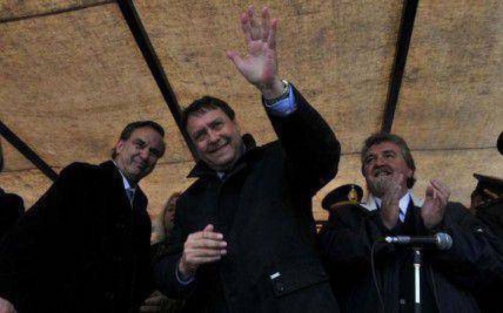 Weretilneck y Pichetto viajan a Bariloche a entrevistarse con Goye 
