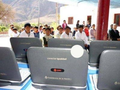 Conectar Igualdad entreg� 60 mil netbooks en la provincia