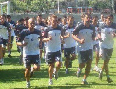 Quilmes volvi� al trabajo sin refuerzos y con Cauteruccio