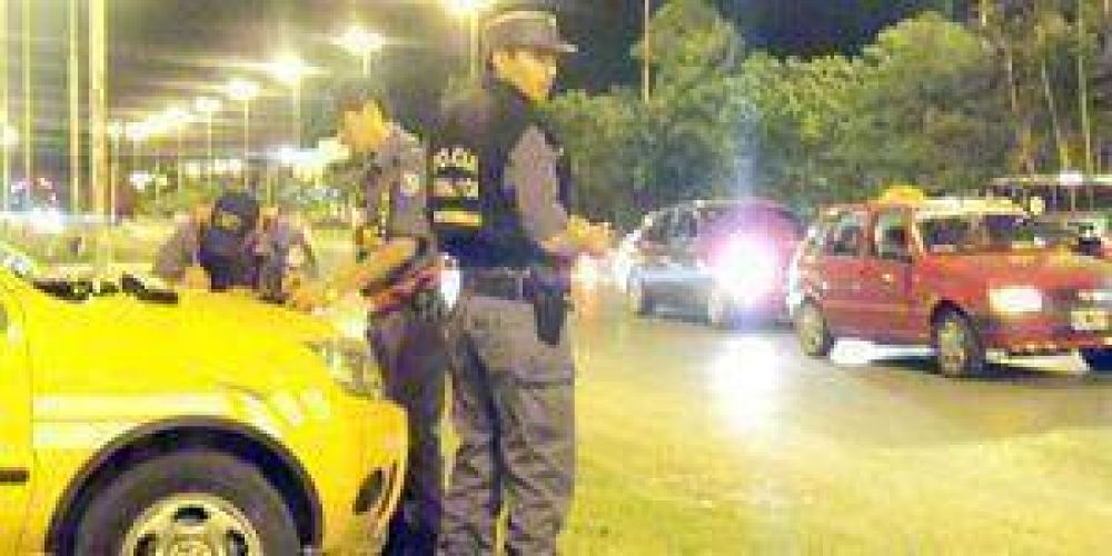 A poco m�s de 48 horas del 2013 otra persona muere en un accidente