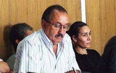 "Las luchas de algunos gremios tienden a descuidar la atenci�n del vecino"
