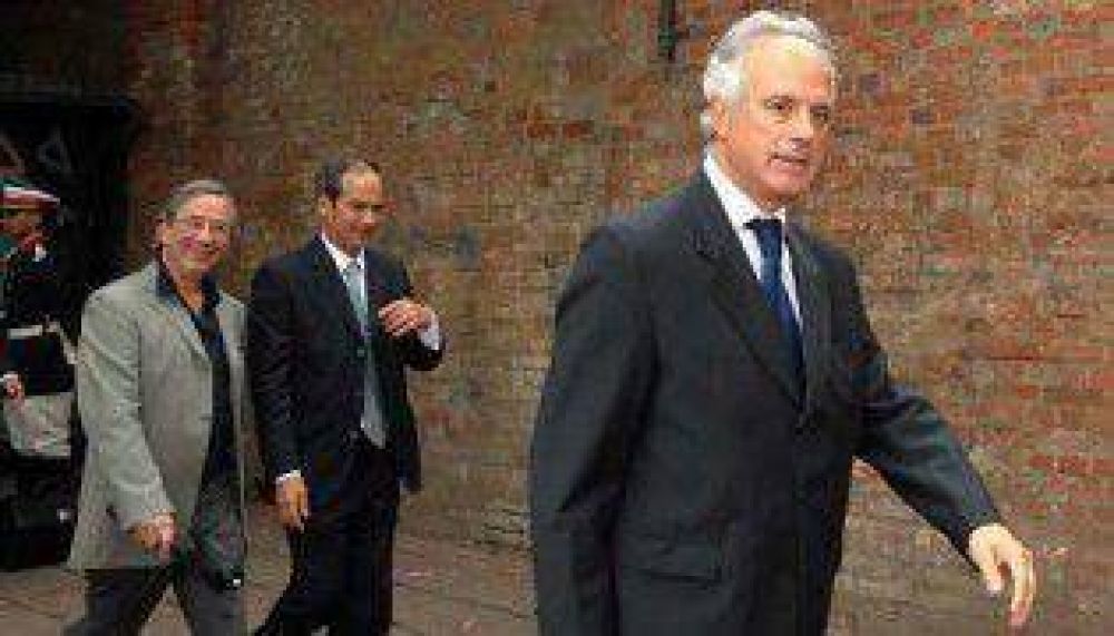 �El pase de Giudici al macrismo es la punta del iceberg�