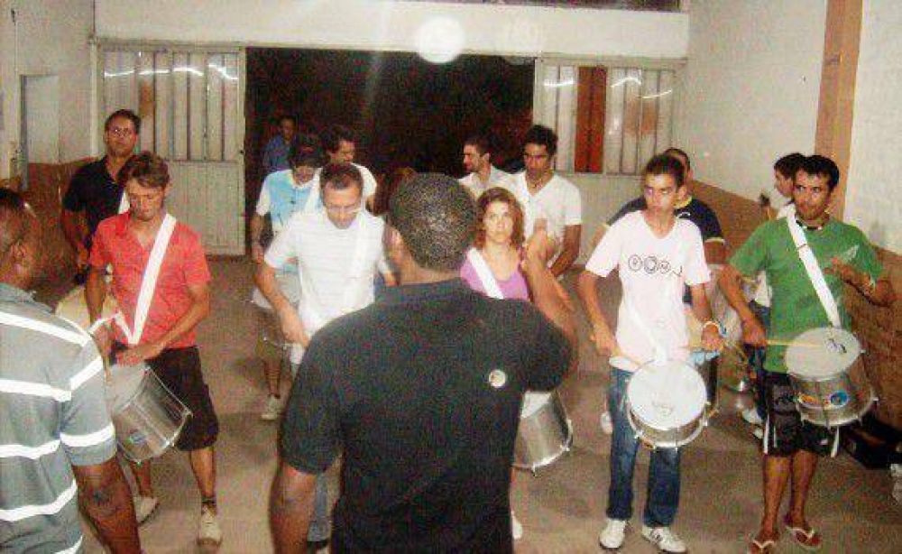 Carnaval de R�o en San Luis: Retoman los talleres de Samba y percusi�n en distintos puntos de la Provincia
