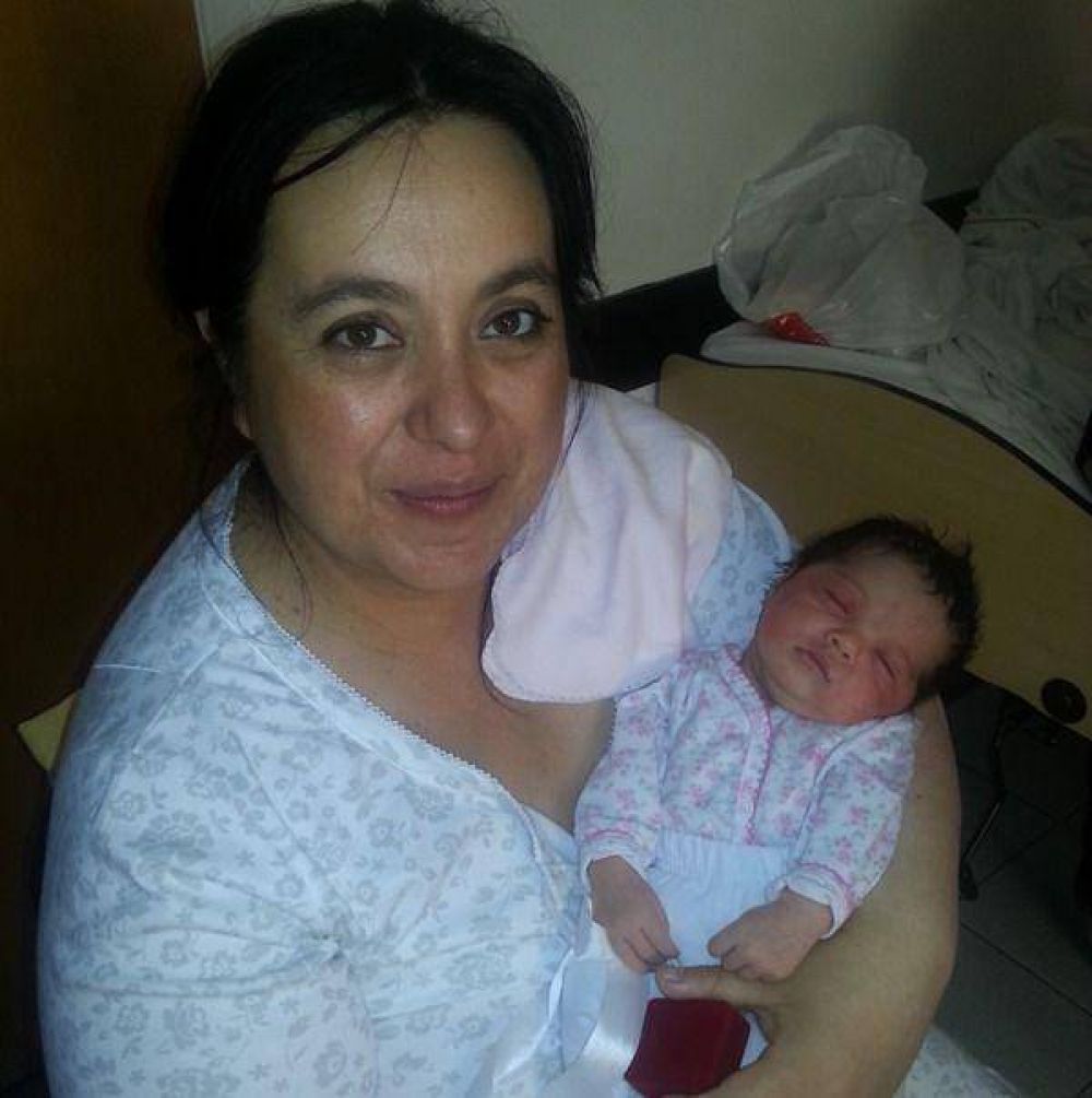 En R�o Grande Martina Fr�as el primer nacimiento del a�o en Tierra del Fuego 