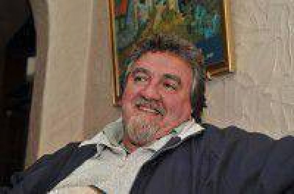 Piden la renuncia del intendente de Bariloche