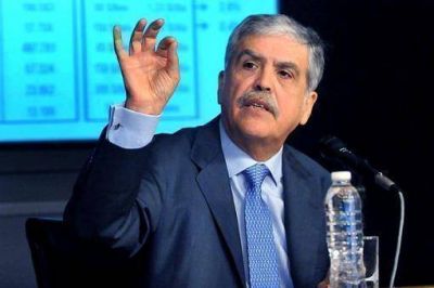 De Vido: "Clar�n no quiere que se democraticen las comunicaciones"