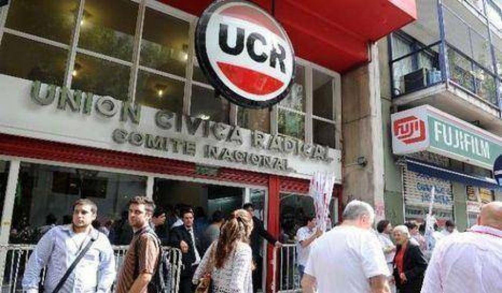 Desde la UCR con fuertes cr�ticas a Giudici