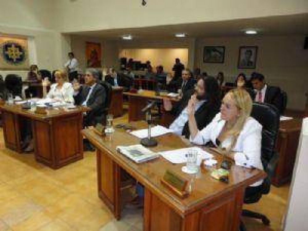 Capital: se aprob� el incremento del 20 por ciento en las tasas municipales