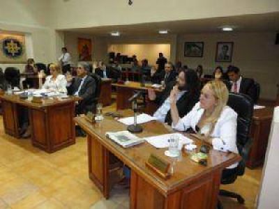 Capital: se aprob� el incremento del 20 por ciento en las tasas municipales