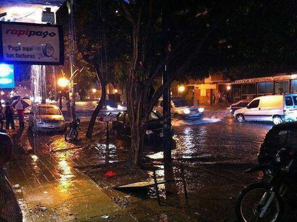Una fuerte tormenta cay� sobre Buenos Aires