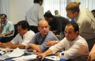 Prometen 50 mil soluciones habitacionales hasta el 2015	