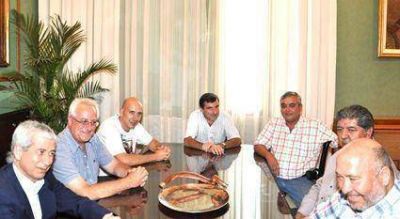 Multiplicar�n esfuerzos para la comercializaci�n  De tabaco 