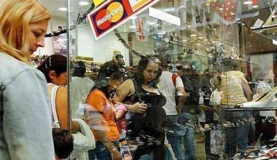 Aumenta 26% la morosidad de las familias